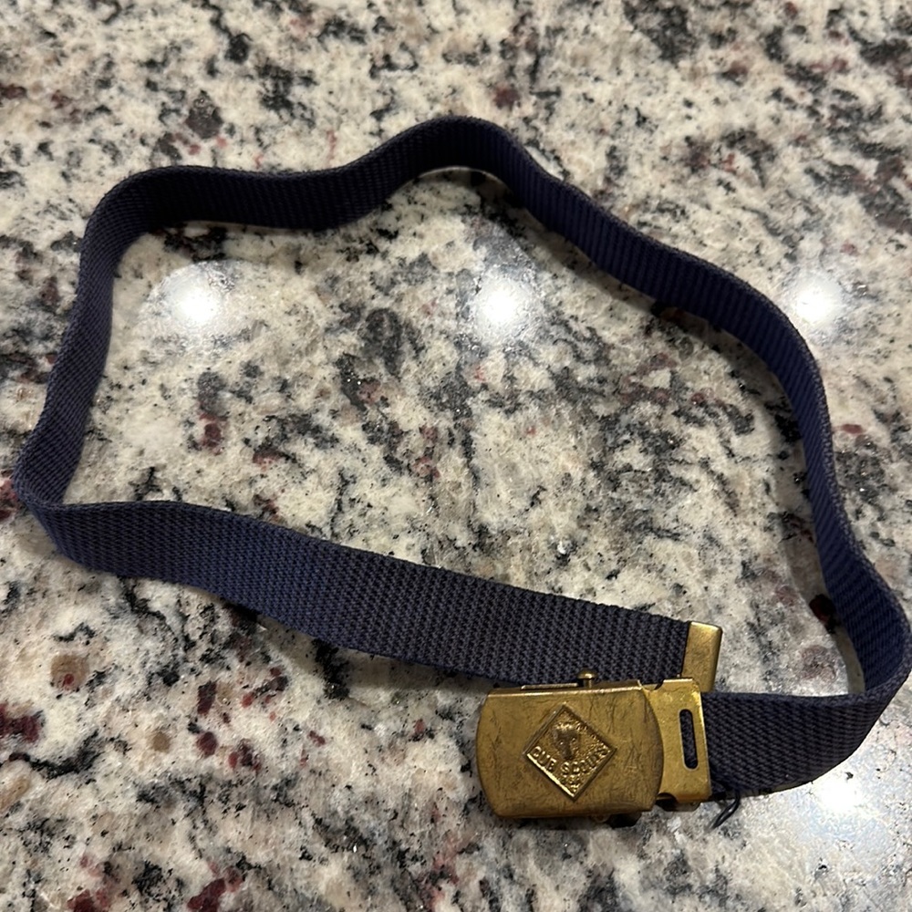 Vintage CUB SCOUT belt and buckle